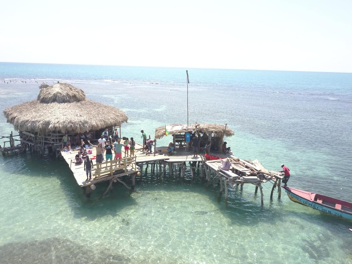 Zimbali Culinary Retreats Villa Negril Buitenkant foto